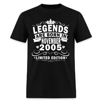 Since November 2005 Year 2005 Retro 2005 Vintage - Men's T-Shirt - black - Front - Jose (178cm)