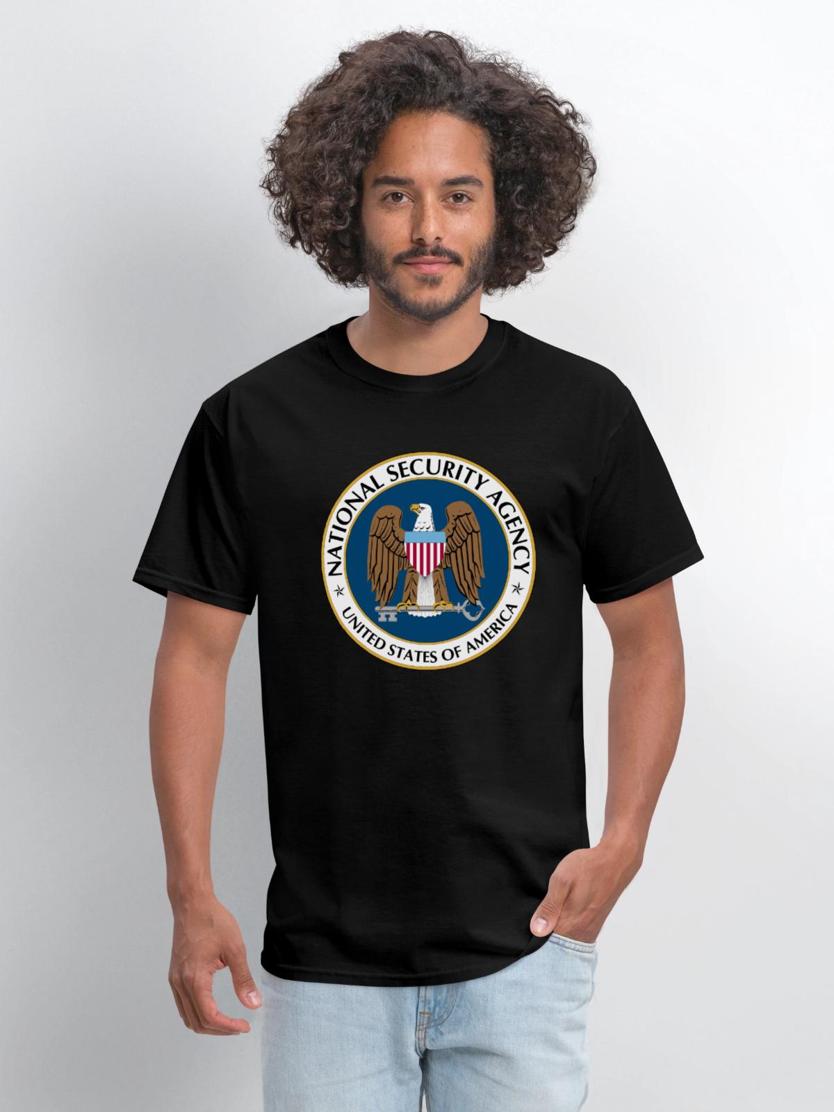 National Security Agency Logo - Men's T-Shirt - black - Front - Jose (178cm)