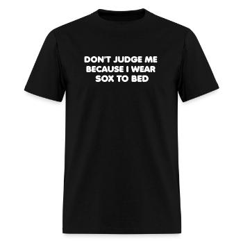 DON'T JUDGE ME - Men's T-Shirt - black - Front - Jose (178cm)