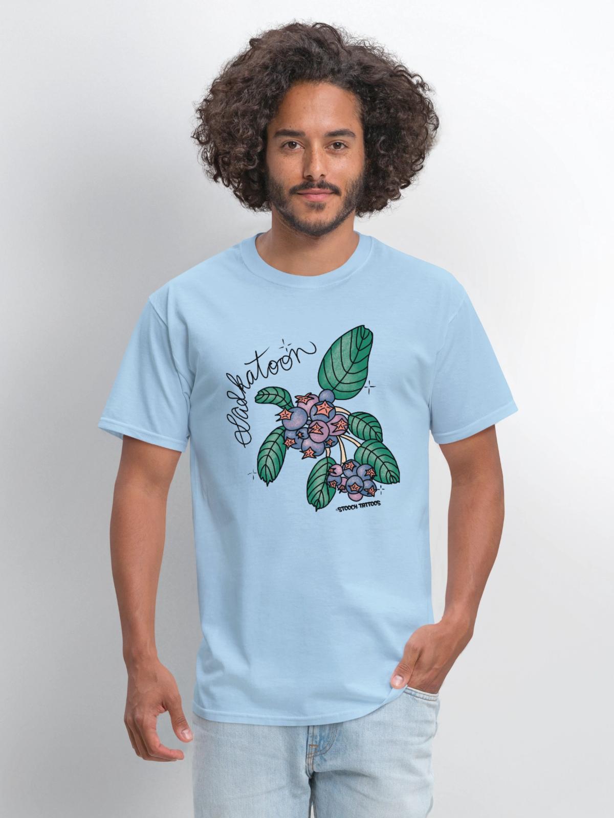 Berry Cute! Saskatoon Berries - Men's T-Shirt - powder blue - Front - Jose (178cm)