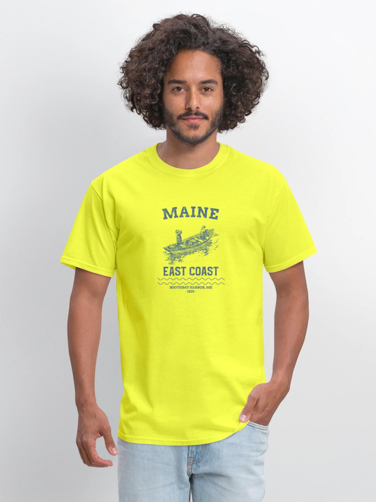 east_coast_boothbay - Men's T-Shirt - safety green - Front - Jose (178cm)