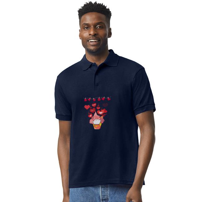 Design wrapped in love hearts, vibrating in love.