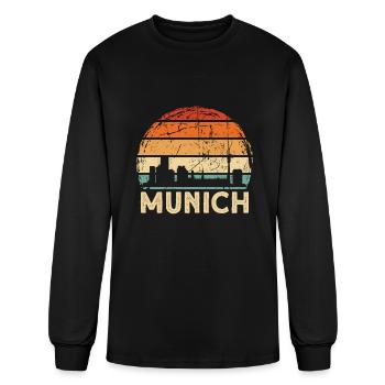 Munich skyline - Men's Long Sleeve T-Shirt - black - Front