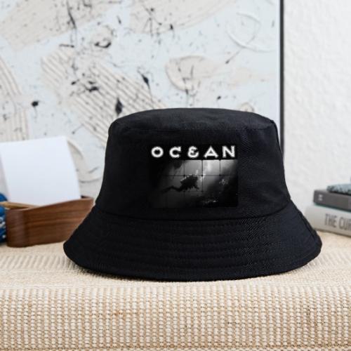 Ocean: Monochrome descent of a scuba diver - Kid's Bucket Hat