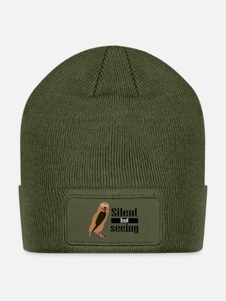 Silent but Seeing – Mysterious Owl Night Design - Patch Beanie - olive