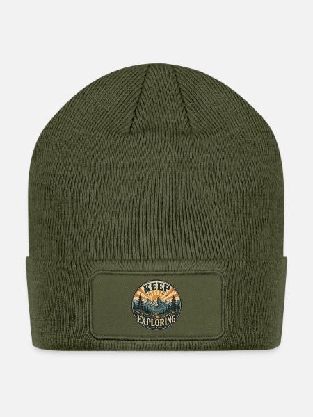 Keep Exploring Vintage Mountain Badge - Patch Beanie - olive