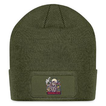 Skeleton Smoking Kills - Patch Beanie - olive - Front