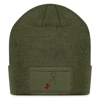 Cut Here Broken Heart - Patch Beanie - olive - Front