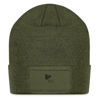 1% better every day - Patch Beanie - olive - Front