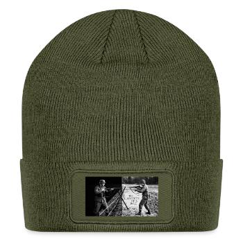 Split Screen War Smile - Patch Beanie - olive - Front