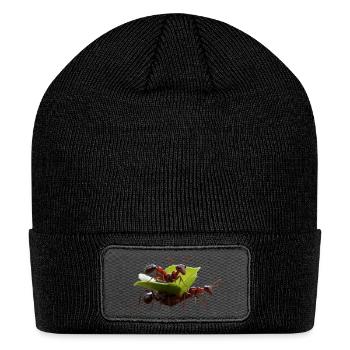 a_group_of_ants_working - Patch Beanie - black - Front