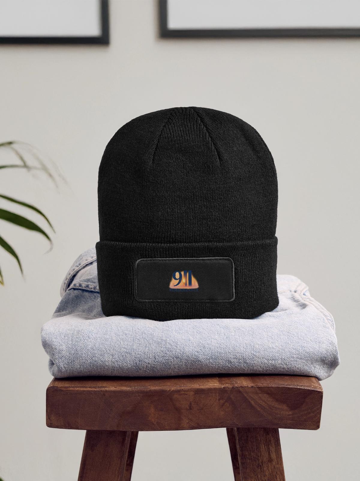 911 Remembrance Candle Skyline Design - Patch Beanie - black - Front