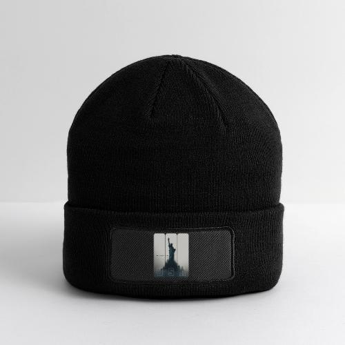 USA: Liberty Rising Over Manhattan - Patch Beanie