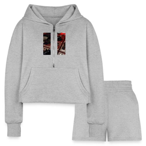 Technic Field - Women’s Cropped Hoodie & Jogger Short Set