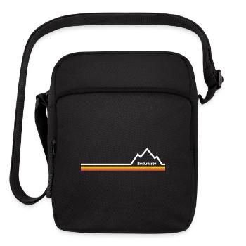 Berkshires Massachusetts - Upright Crossbody Bag - black - Front