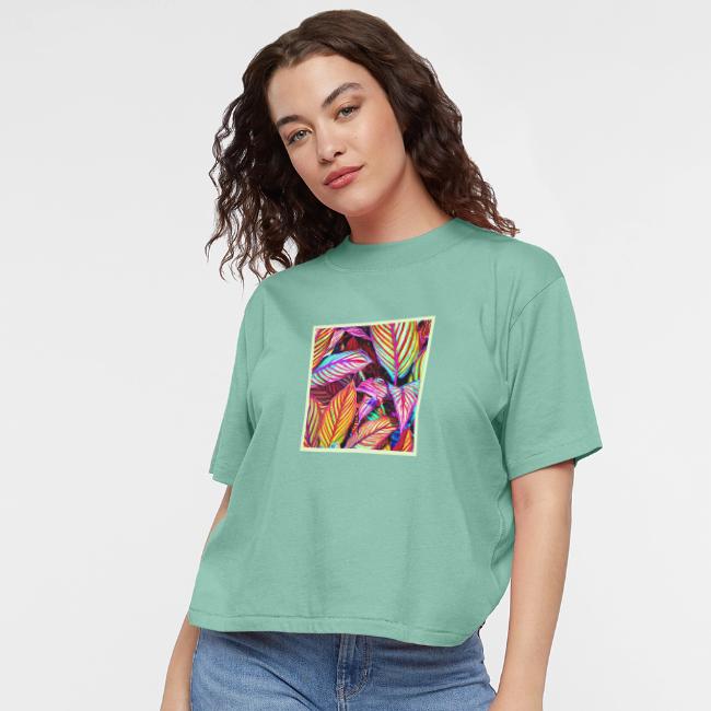Striped Neon Leaves Design