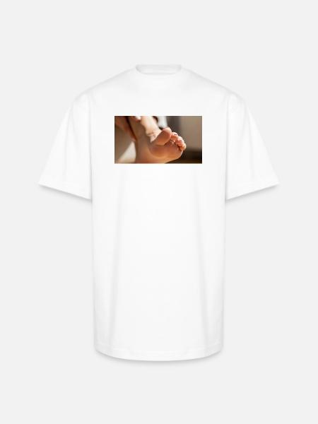 Female foot - Unisex Oversized Heavyweight T-Shirt - white