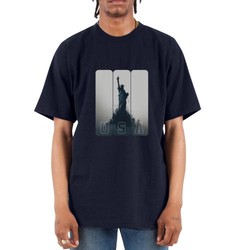 USA: Liberty Rising Over Manhattan - Unisex Oversized Heavyweight T-Shirt