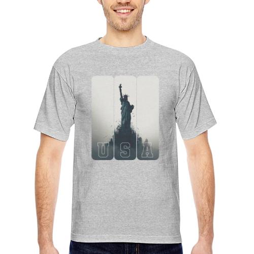 USA: Liberty Rising Over Manhattan - Bayside Unisex Heavyweight USA Made T-Shirt