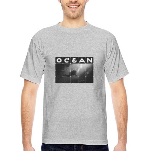 Ocean: Monochrome descent of a scuba diver - Bayside Unisex Heavyweight USA Made T-Shirt