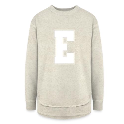 White Letter E – Varsity Alphabet Monogram - Women's Weekend Tunic Fleece Sweatshirt