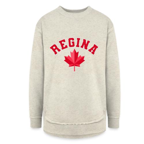 Regina with maple leaf - Women's Weekend Tunic Fleece Sweatshirt