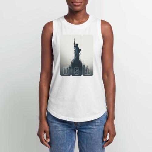 USA: Liberty Rising Over Manhattan - Women's Relaxed Tank Top