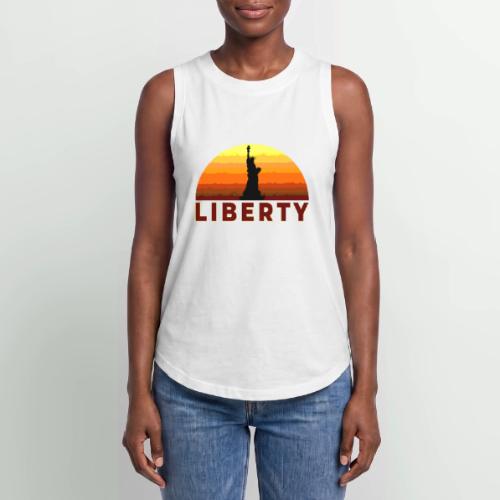 USA: Sunset Liberty Bold - Women's Relaxed Tank Top