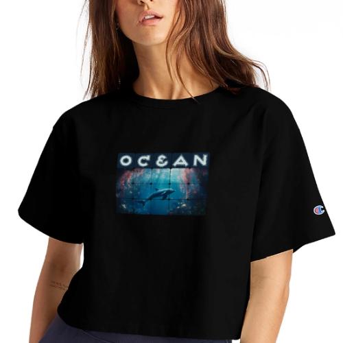 Ocean: Blue Grace - Champion Women’s Cropped T-Shirt