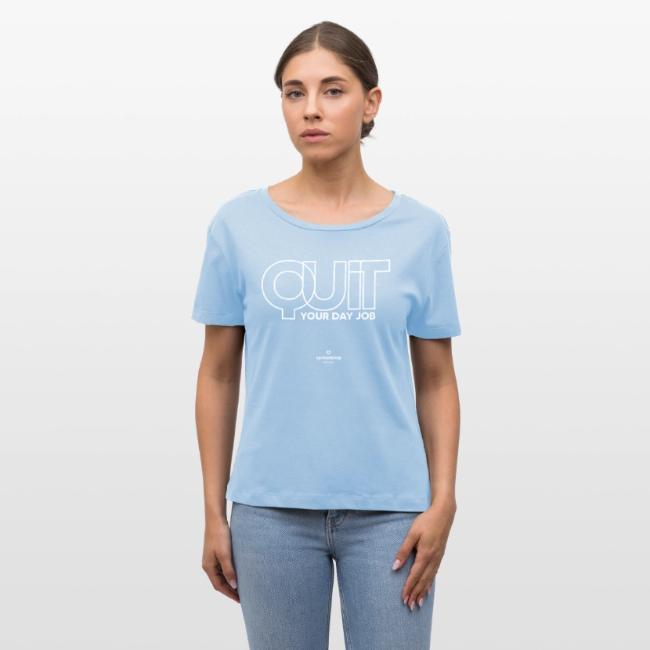Quit in white