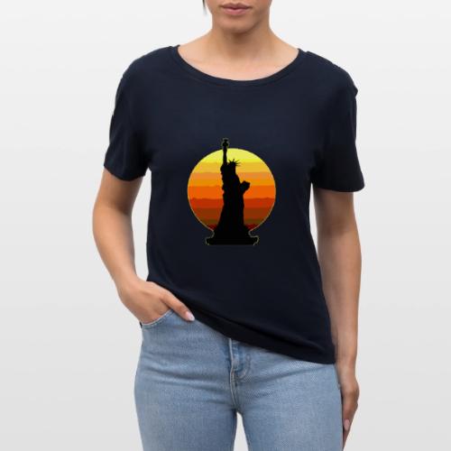 USA: Golden Horizon Liberty - Stanley/Stella Serena Women’s Relaxed Organic T-Shirt