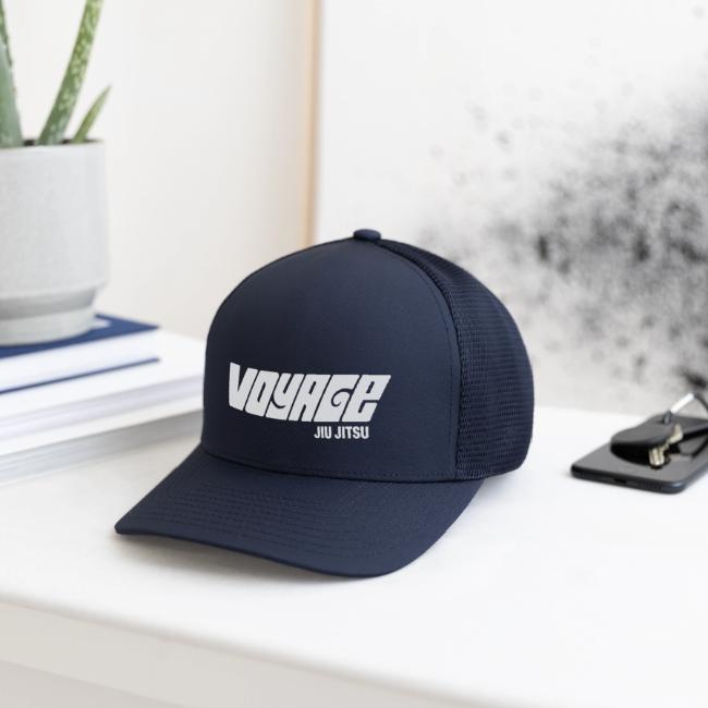 Voyage Sail White