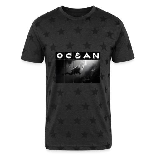 Ocean: Monochrome descent of a scuba diver - Unisex Adult Star Printed T-Shirt