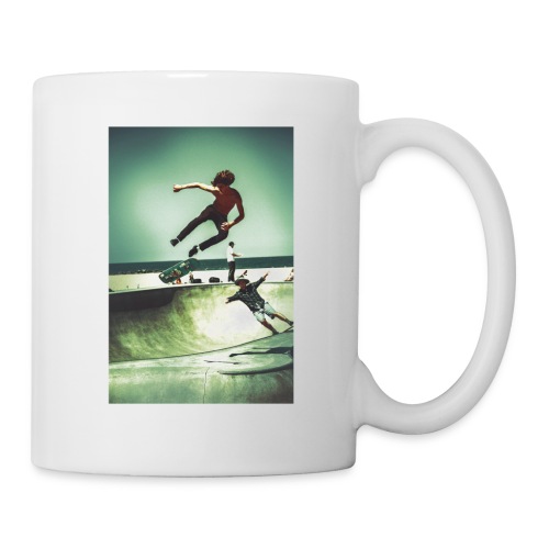 Summer Skating - Coffee/Tea Mug