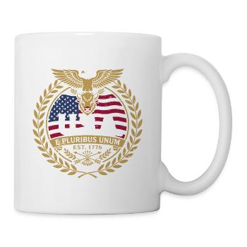 USA E Pluribus Unum Est 1776 Eagle Flag Crest - Coffee/Tea Mug - white - Right