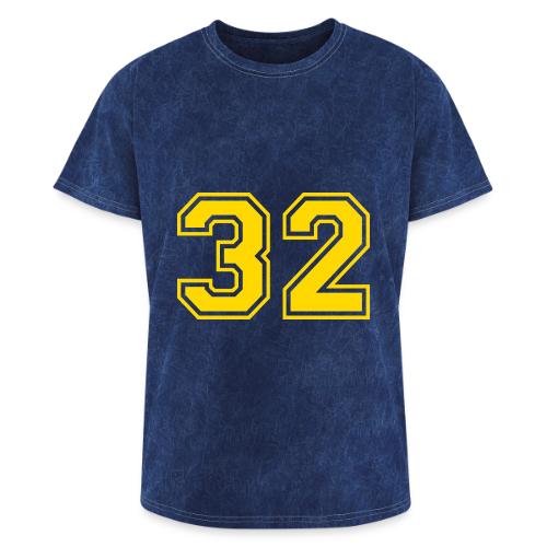 Number 32 in a classic athletic collegiate font - Washed Unisex T-Shirt