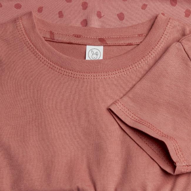 Vibrant Plant Strokes Design