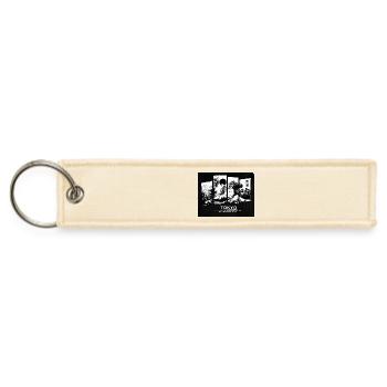 Tokyo Wave Panels: Ukiyo-e Inspired Tee - Jet Tag Keychain - creme - Front