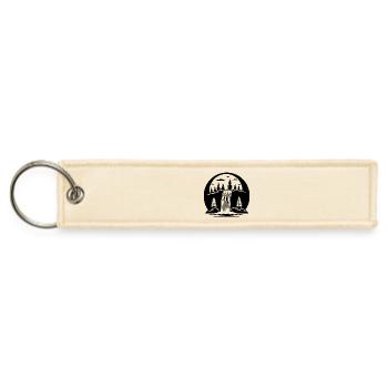 T-shirt_Black_and_white_forest_waterfall_scene - Jet Tag Keychain - creme - Front