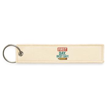 First Day best day  - Jet Tag Keychain - creme - Front