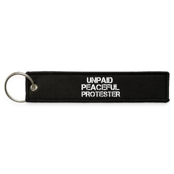 Unpaid Peaceful Protester shirt no war - Jet Tag Keychain - black - Front