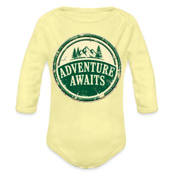 Badge L’Aventure Attend - Cache-couche à manches longues bio - jaune lave - Devant