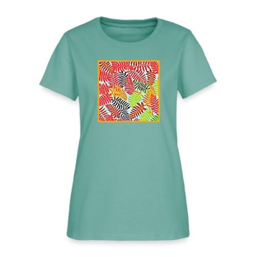 Chic Leaves Artistic Spectrum - Women's T-Shirt