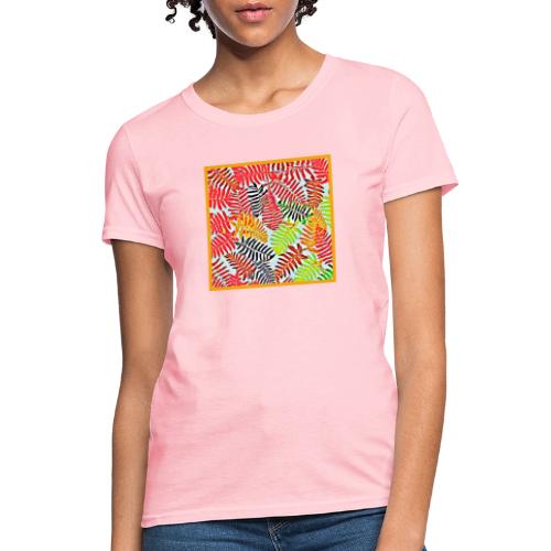 Chic Leaves Artistic Spectrum - Women's T-Shirt