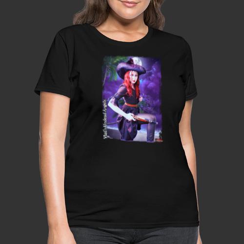 Live Undead Angels: Vamp Pirate Jacquotte On Beach - Women's T-Shirt
