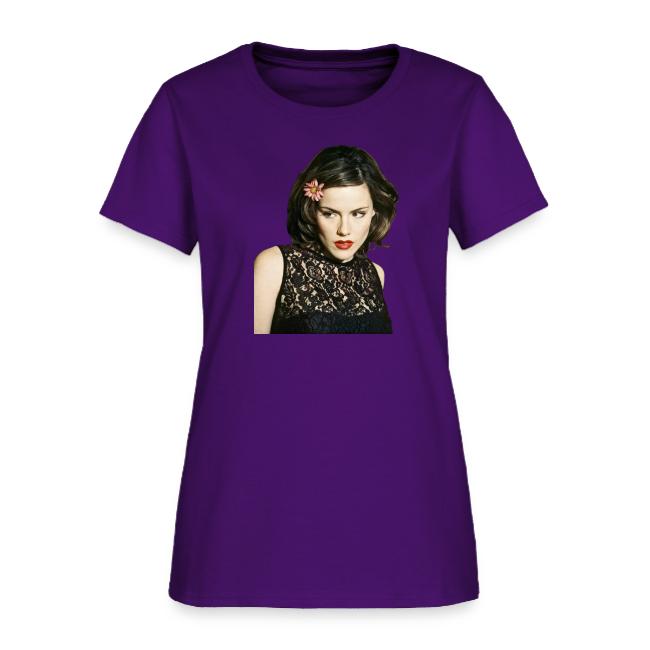 Kathleen Robertson Exclusive BH 90210 Show T-Shirt