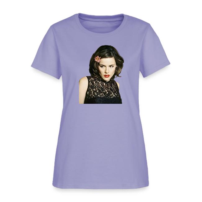 Kathleen Robertson Exclusive BH 90210 Show T-Shirt