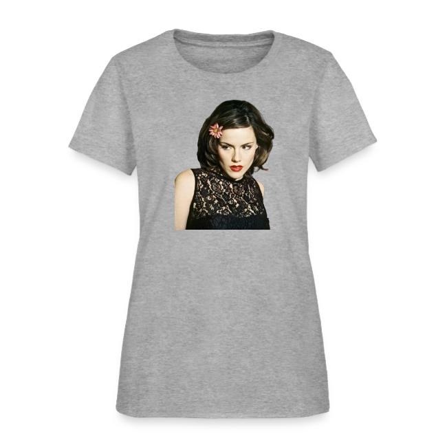 Kathleen Robertson Exclusive BH 90210 Show T-Shirt