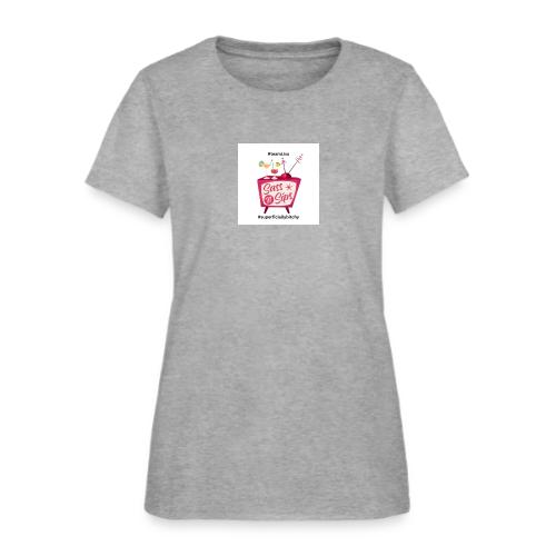 sassnsips com team lisa - Women's T-Shirt