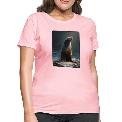 Fur Seal Artistic Shore Portrait Design - Women's T-Shirt